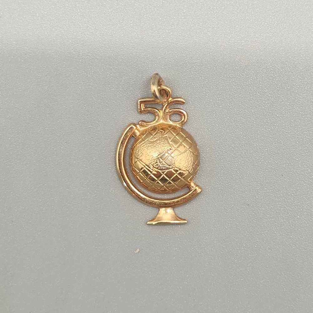 Gold Tone Globe World Map 56 Charm Pendant Travel Commemorative 1" Length